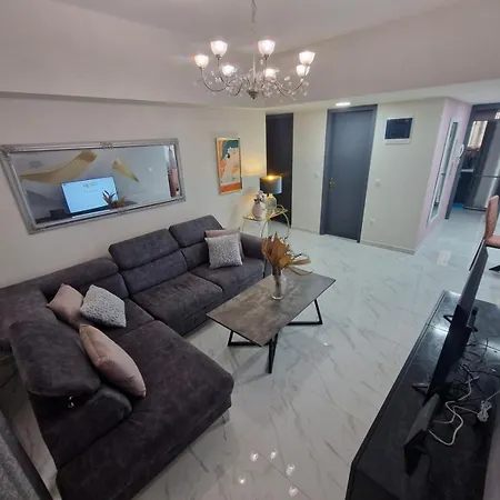 Master1 Seaside Lux Apartment Thessaloniki